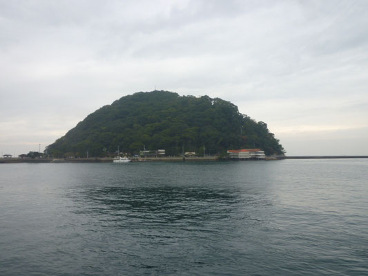 北条のシンボル鹿島　鹿もいます。