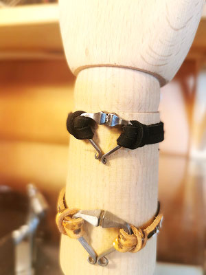 bracelet cuir coeur clou fer cheval bijou equitation cavalier