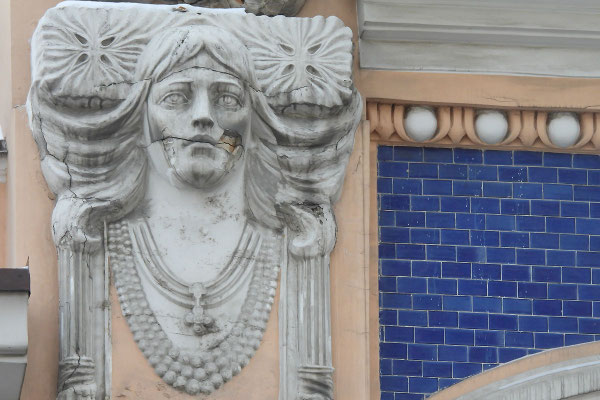 Jugendstilfassade im Zentrum
