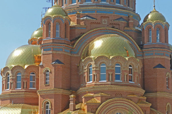 Goldene Kuppeln der Hauptkirche