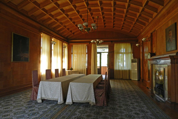 Besprechungszimmer in Stalins Feriensitz "Grünes Wäldchen"