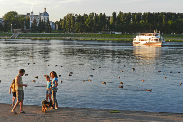 Sommerabend an der Wolga in Twer