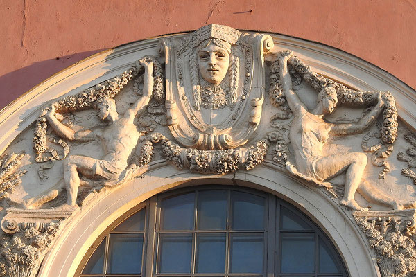 Detail der Theater-Fassade