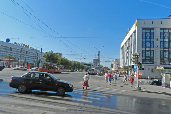 Kreuzung im Stadtzentrum von Perm