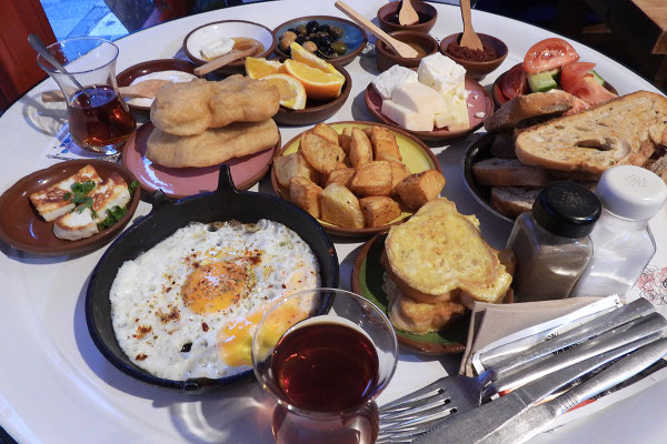 Frühstück in Kadiköy