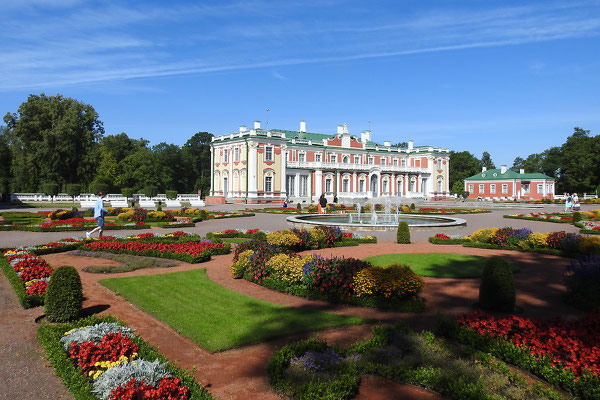 Peter der Große gab den Befehl zum Bau von Schloss Kadriorg.