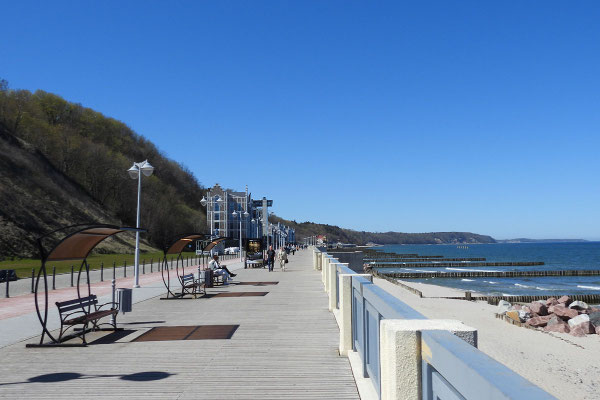 An der neuen Strandpromenade