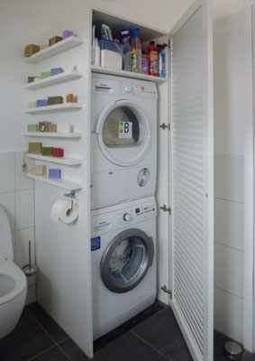 Badezimmer Schreiner Vekleidung Waschmaschine Trockner