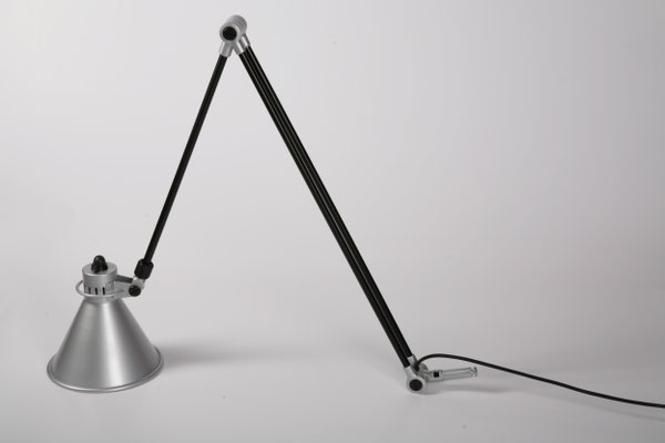 Mechanische Fertigung - ELLEMS Metallbau Ladenbau Gartenmöbel