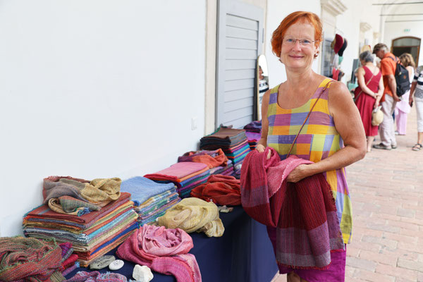 Eva Hönle - handgewebte  Schals,Tücher,Täschchen