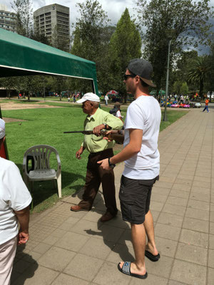 Süßigkeitenschießen im Park