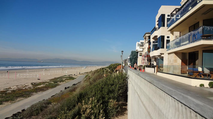 Manhattan Beach Promenade