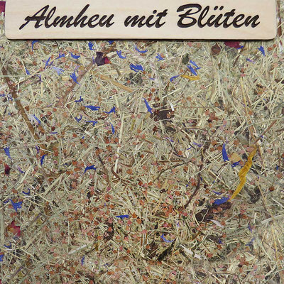 Kräuter-Beschichtung "Almheu mit Blüten", natürliche Oberfläche mit Almheu und Wiesenblüten