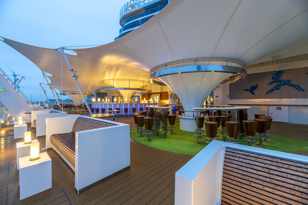 Lanai Bar | © Meyer Werft
