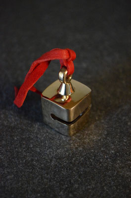 Bell #5 .                      Material : 響銅 . leather / Size : 47mm × 25mm