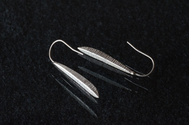 Pierce #4 .                      Material : silver 925 / Size : 30mm × 4mm