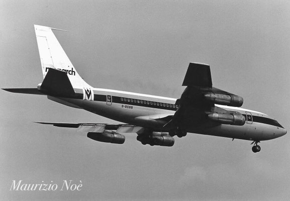 G-BCBB Boeing 720-023B 18013 120 JT3D-1 Monarch Airlines 1960 © collezione Maurizio Noè p.g.c. - Piti Spotter Club Verona