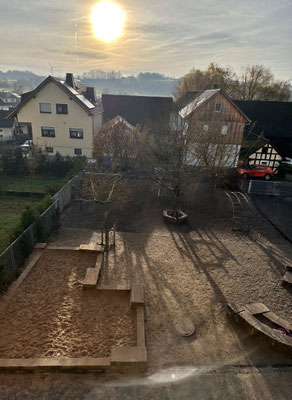 Schulhof 