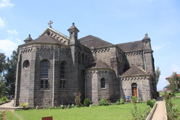 Die Kirche in Kibosho, erbaut von Deutschen im tansanischen Nirgendwo (tiefste Provinz).