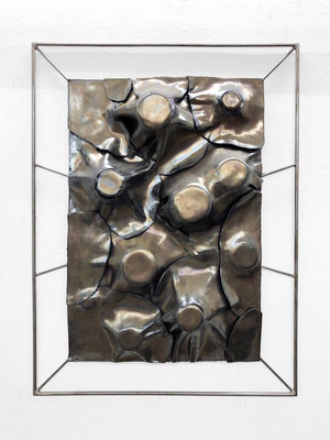 Andreas Jonak, 2022 "rabbit", ceramic, steel, 98 cm x 75 cm x 15 cm