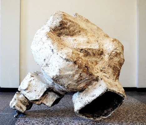 Andreas Jonak, 2012, "Hommage Fromage", mixed Media, 220 cm x 140 cm x 175 cm
