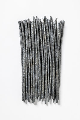 45 x 24 x 4 cm