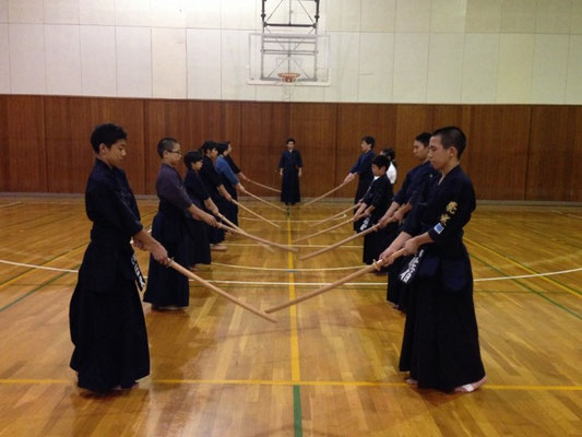 剣道　形の稽古