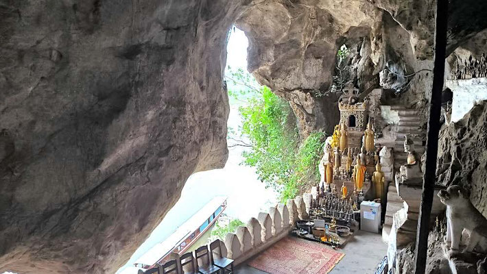 Pak Ou Caves a Luang Prabang, LAOS (photo by Gabriele Ferrando - LA MIA ASIA)