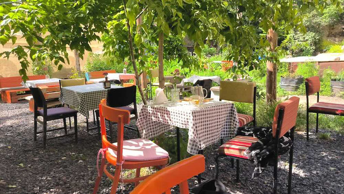 Art Cafe a Yerevan (photo by Gabriele Ferrando - LA MIA ASIA)