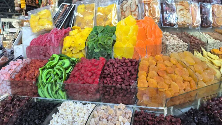 GUM MARKET di Yerevan (photo by Gabriele Ferrando - LA MIA ASIA)