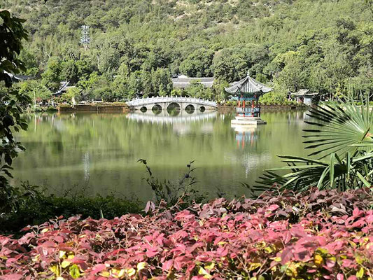 Black Dragon Pool a Lijiang, China (photo by Gabriele Ferrando - LA MIA ASIA)