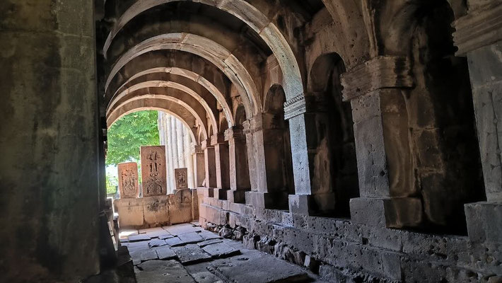 Monastero di Sanahin in Armenia (photo by Gabriele Ferrando - LA MIA ASIA)