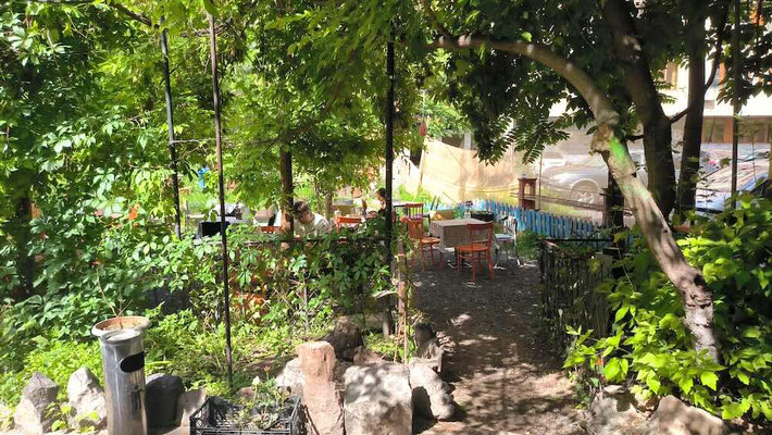 Art Cafe a Yerevan (photo by Gabriele Ferrando - LA MIA ASIA)