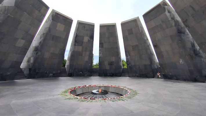 Genocide Memorial Complex a Yerevan (photo by Gabriele Ferrando - LA MIA ASIA)