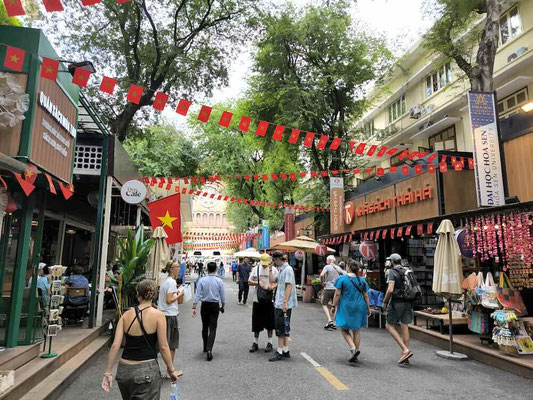 Book Street Saigon (photo by Gabriele Ferrando - LA MIA ASIA)