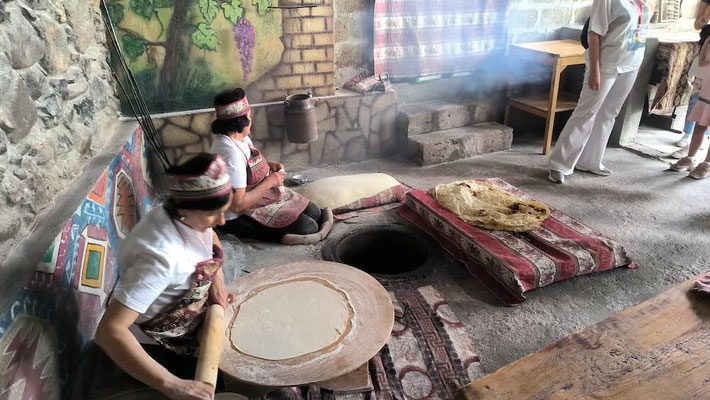 Lavash Bakery in Armenia (photo by Gabriele Ferrando - LA MIA ASIA)
