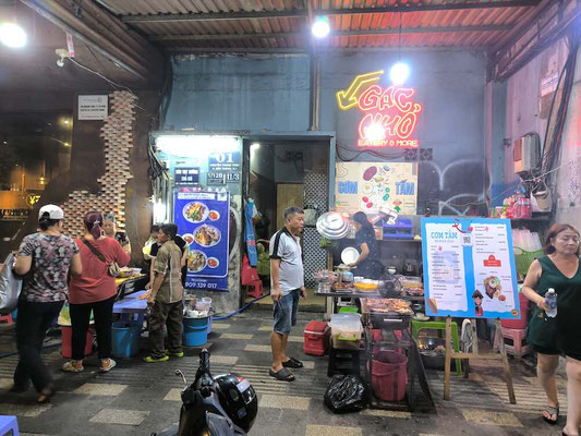 Dove mangiare a Ho Chi Minh City. Bún Thịt Nướng Chả Giò - Nguyễn Trung Trực