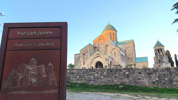 Cattedrale di Bagrati a Kutaisi, Georgia (photo by Gabriele Ferrando - LA MIA ASIA)