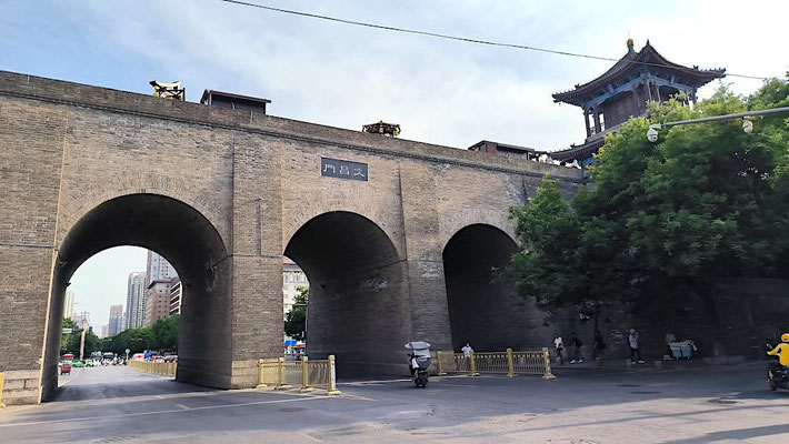 Le mura antiche di Xi'An (photo by Gabriele Ferrando - LA MIA ASIA)