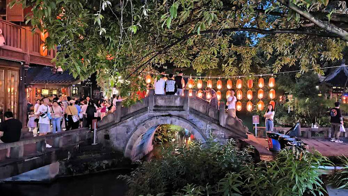 Jinli Street a Chengdu (photo by Gabriele Ferrando - LA MIA ASIA)