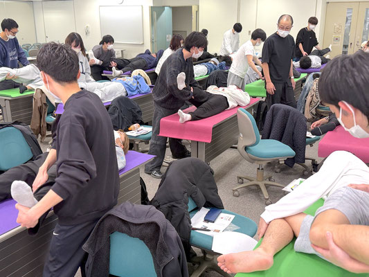 MARKSTAR　セミナー　勉強会　おすすめ　膝関節　豊田先生　講習会風景4