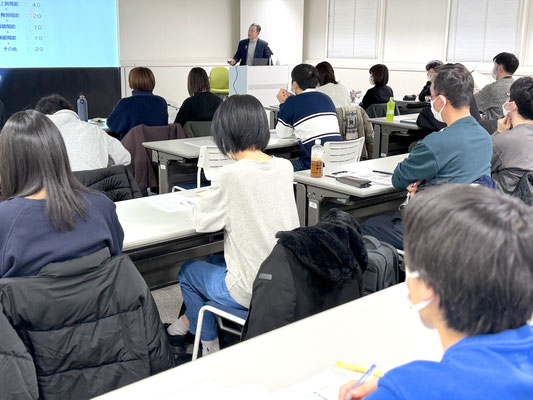 リハビリ　セミナー　勉強会　おすすめ　肩関節　千葉先生　講習会風景２