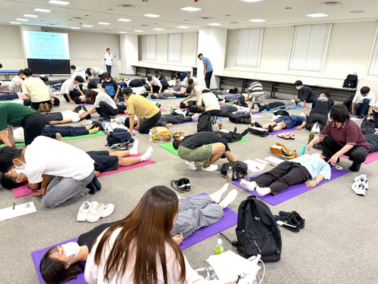 セミナー風景　PT OT 勉強会　ハンドリング　出口雅大　６