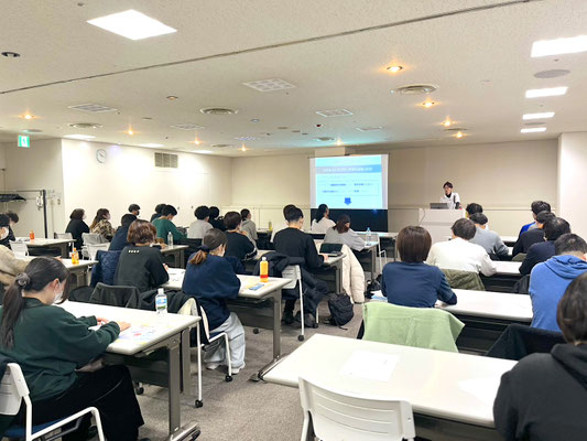 セミナー リハビリ おすすめ 脳卒中 ハンドリング 出口雅大 講習会風景１