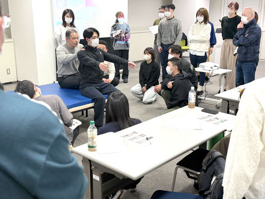 リハビリ　セミナー　勉強会　おすすめ　肩関節　千葉先生　講習会風景３