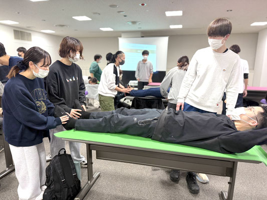 セミナー リハビリ おすすめ 脳卒中 ハンドリング 出口雅大 講習会風景６