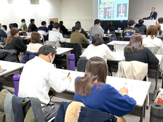 リハビリ　セミナー　勉強会　おすすめ　肩関節　千葉先生　講習会風景１
