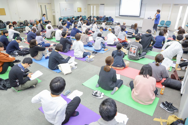 セミナー風景　中枢神経系・運動器系に対するハンドリングのポイント１