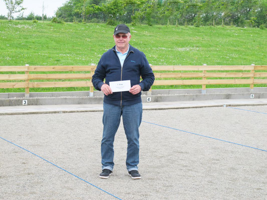 7. Platz Johannes Petersen - Boule-Terrier Viöl