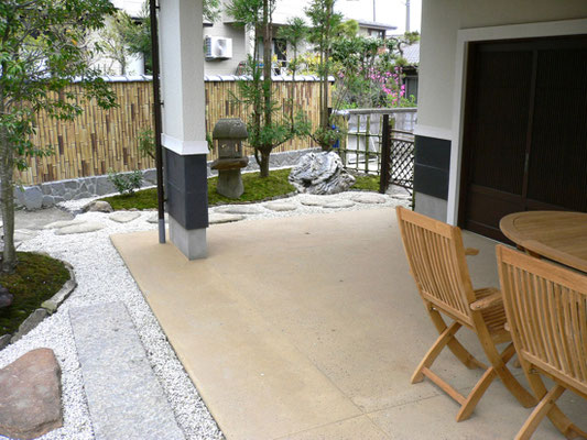 ▮ 和風庭園のテラス床
